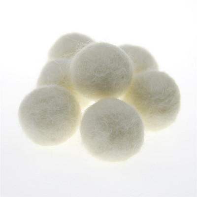 10 vnt. vilnos veltinio kamuoliukai, apvalūs vilnos veltinio rutuliai.