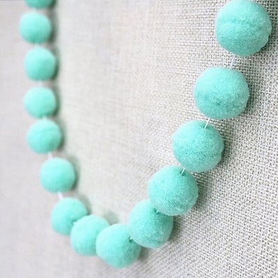 Πολύχρωμη μπάλα από τσόχα Παιδικά κορίτσια Διακόσμηση δωματίου γάμου Χριστουγεννιάτικο πάρτι γενεθλίων Κρεμαστό στολίδι τοίχου για παιδιά DIY Παιχνίδια Προμήθειες