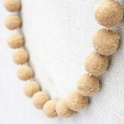 Πολύχρωμη μπάλα από τσόχα Παιδικά κορίτσια Διακόσμηση δωματίου γάμου Χριστουγεννιάτικο πάρτι γενεθλίων Κρεμαστό στολίδι τοίχου για παιδιά DIY Παιχνίδια Προμήθειες