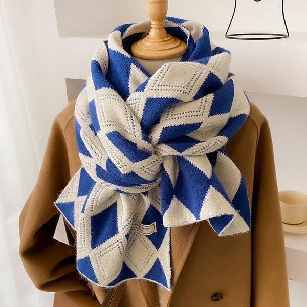 Modni zimski karirani šal za žene