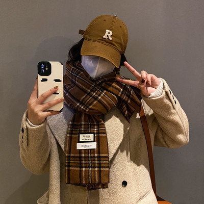 Χειμερινό κασκόλ με επιγραφή για γυναίκες