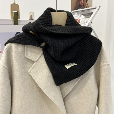 Naiste talvesall - nööpidega