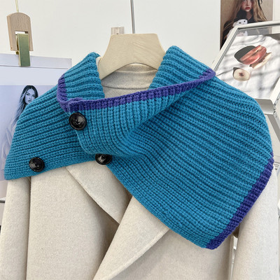 Γυναικείο πλεκτό κασκόλ με κουμπιά - τύπου γιακά