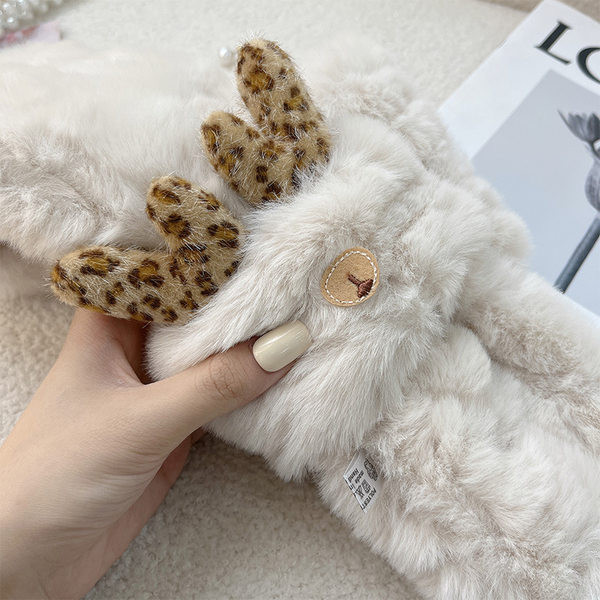 Γυναικείο βελούδινο κασκόλ με τρισδιάστατο στοιχείο