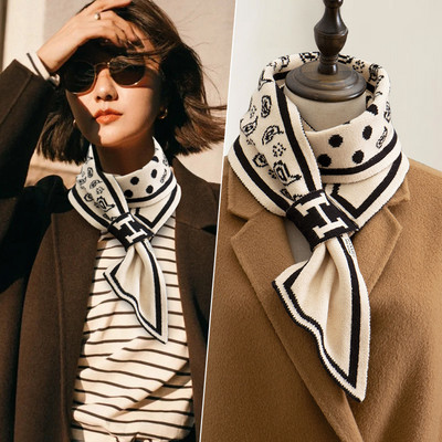 Eșarfă de iarnă model nou cu logo pentru femei