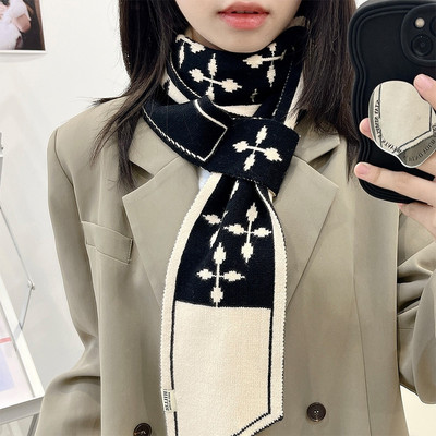 Eșarfă de iarnă model nou cu logo pentru femei