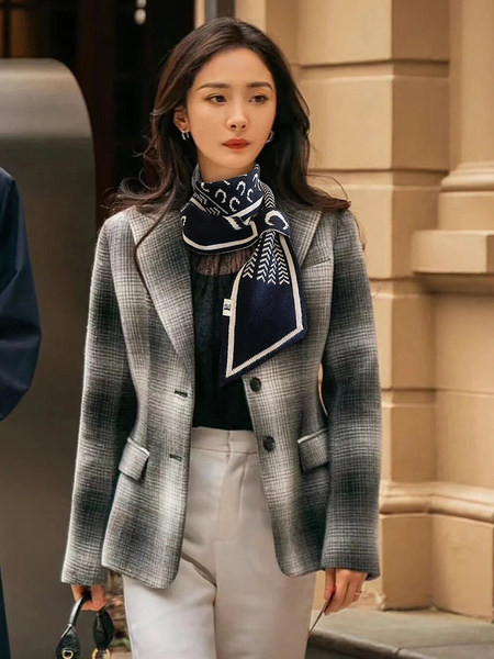 Eșarfă de iarnă model nou cu logo pentru femei