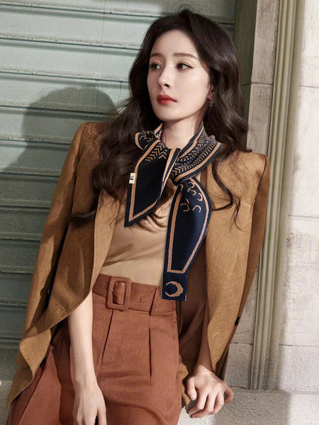 Eșarfă de iarnă model nou cu logo pentru femei