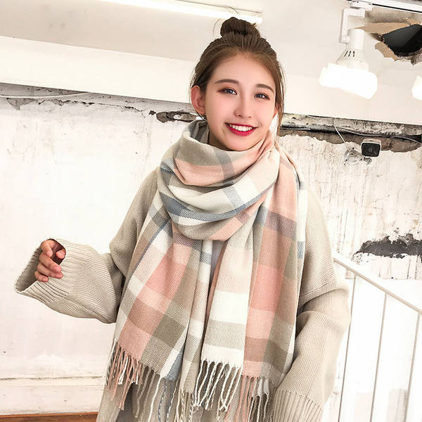 Minkštas ir šiltas rudens-žiemos moteriškas šalikas