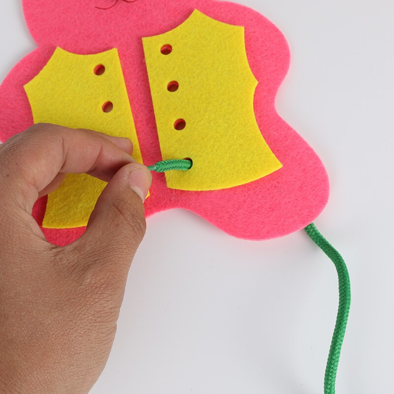 Vilt Little Bear School Õppevahendid Omatehtud õppematerjal Lasteaed Õpi siduma Kinga Lausriie vildist käsitöö 19X14,5cm