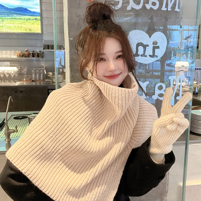 Γυναικείο πλεκτό κασκόλ κατάλληλο για τον χειμώνα