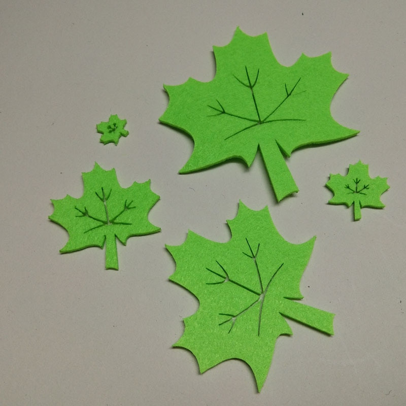 20 τμχ 4 μεγέθη Maple Leaf DIY Διακοσμητικά φύλλα νηπιαγωγείου παιδικός κήπος Μπαλώματα απλικέ φύλλα χειροποίητη χειροποίητη μη υφασμένη τσόχα