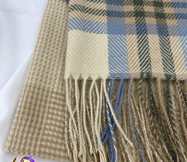 Eșarfă casual de toamnă iarnă în carouri pentru femei