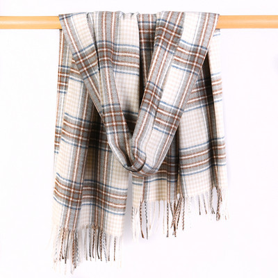 Μοντέρνο γυναικείο καρό κασκόλ σε διάφορα χρώματα