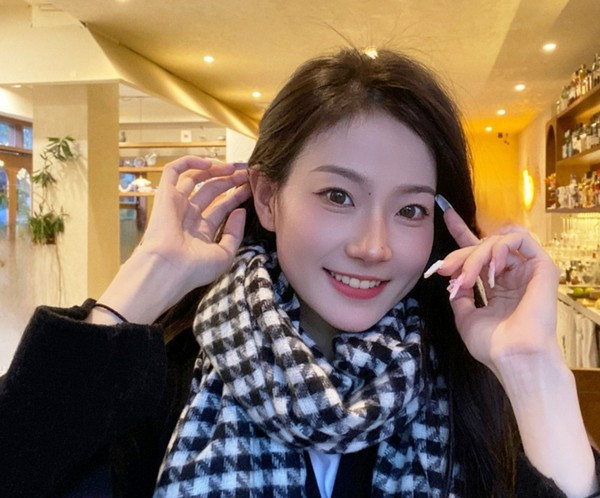 Μοντέρνο γυναικείο κασκόλ  - σε διάφορα χρώματα