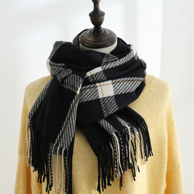 Νέο μοντέλο χειμερινό γυναικείο κασκόλ με μήκος 185 cm