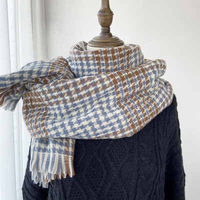 Γυναικείο φαρδύ κασκόλ για το φθινόπωρο και το χειμώνα με κρόσσια