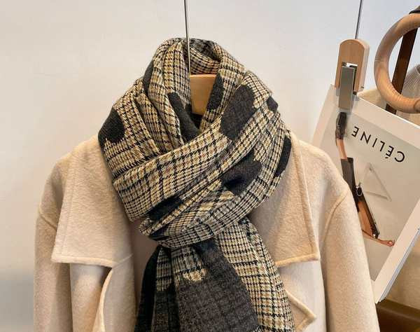 Eșarfă de inimioare de damă toamnă-iarnă