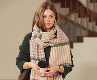 Γυναικείο χειμωνιάτικο κασκόλ με κρόσσια νέο μοντέλο