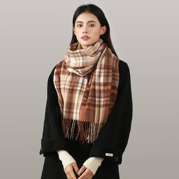 Μοντέρνο γυναικείο χειμωνιάτικο κασκόλ - με κρόσσια