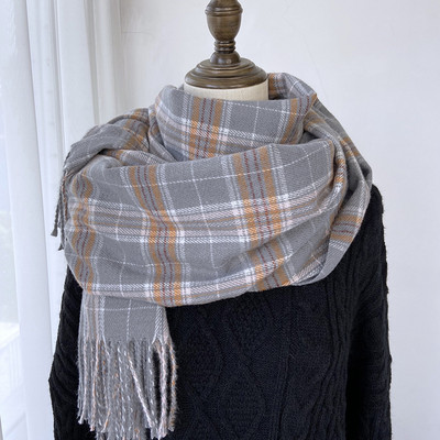 Γυναικείο καρό χειμωνιάτικο κασκόλ με κρόσσια νέο μοντέλο