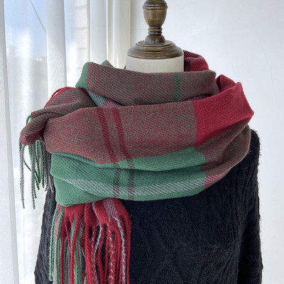 Καρό γυναικείο κασκόλ με μήκος 200 cm