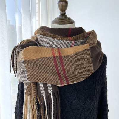 Καρό γυναικείο κασκόλ με μήκος 200 cm