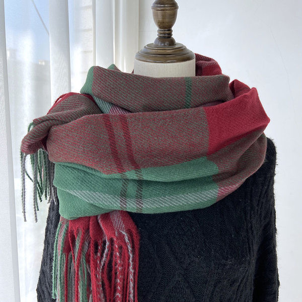 Καρό γυναικείο κασκόλ  με μήκος 200 cm