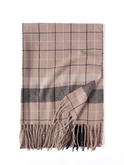 Γυναικείο κασκόλ με κρόσσια