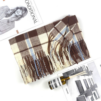 Eșarfă casual în carouri pentru femei