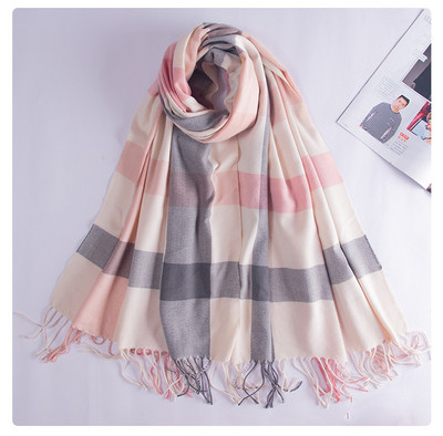 Lilletrükiga naiste talvesall