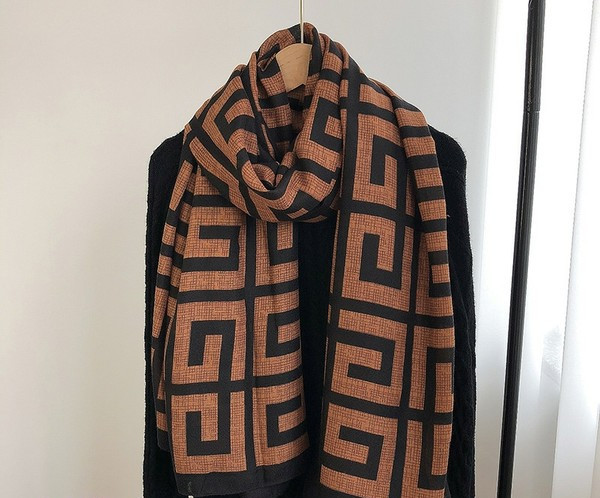 Õrn sügis-talvine naiste sall