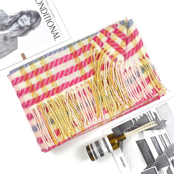 Νέο μοντέλο γυναικείο πολύχρωμο κασκόλ με κρόσσια - για τον χειμώνα