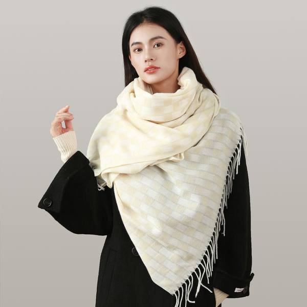 Eșarfă cu franjuri în carouri toamnă iarnă