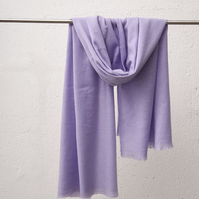 Μονόχρωμο γυναικείο κασκόλ  - κατάλληλο για χειμώνα