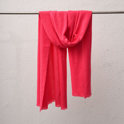 Μονόχρωμο γυναικείο κασκόλ  - κατάλληλο για χειμώνα