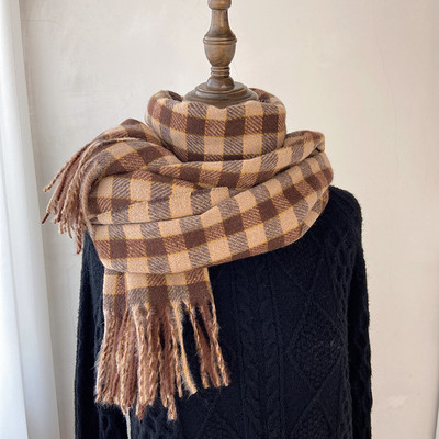 Uue mudeli naiste ruuduline sall mitmes värvitoonis