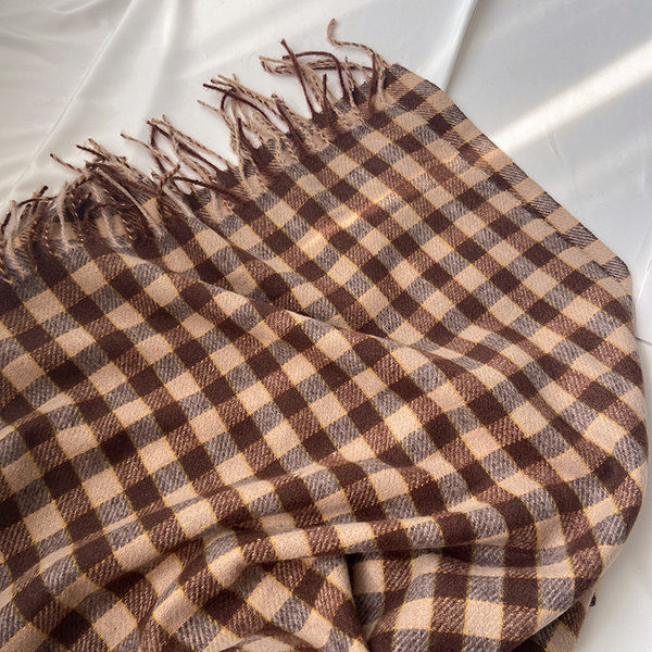 Uue mudeli naiste ruuduline sall mitmes värvitoonis