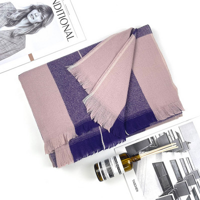 Värviline sügis-talvine naiste sall narmastega