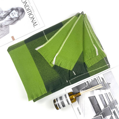 Värviline sügis-talvine naiste sall narmastega