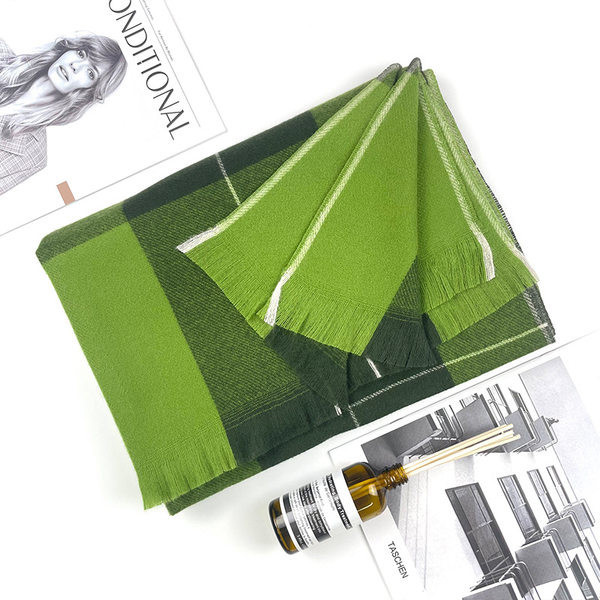 Värviline sügis-talvine naiste sall narmastega