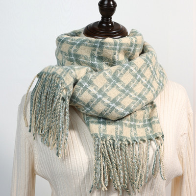 Χειμερινό καρό κασκόλ με κρόσσια