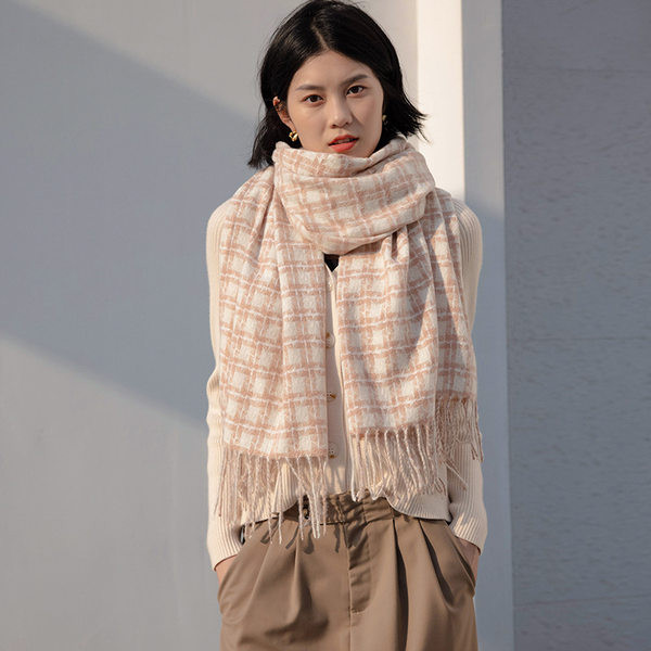 Χειμερινό καρό κασκόλ με κρόσσια