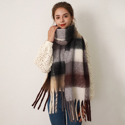 Γυναικείο  φουλάρι με κρόσσια - μήκος 206 cm