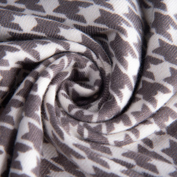 Модерен дамски шал няколко цвята 