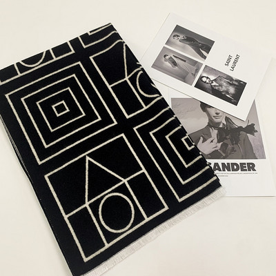 Moekas naiste talvesall mitut värvi