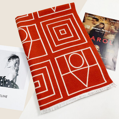 Moekas naiste talvesall mitut värvi