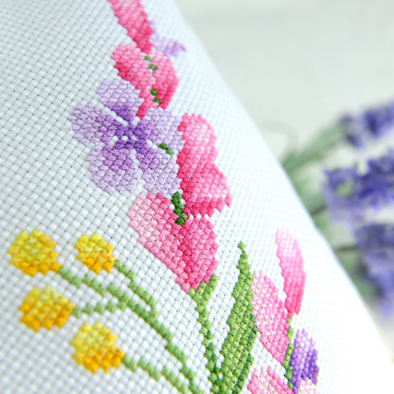 Κάλυμμα μαξιλαριού με σταμπωτό σταυροβελονιά με λεβάντα άγριο λουλούδι Σετ μαξιλαριού σετ κεντήματος με λουλούδια, μωβ ροζ αγριολούλουδο, 18 ιντσών