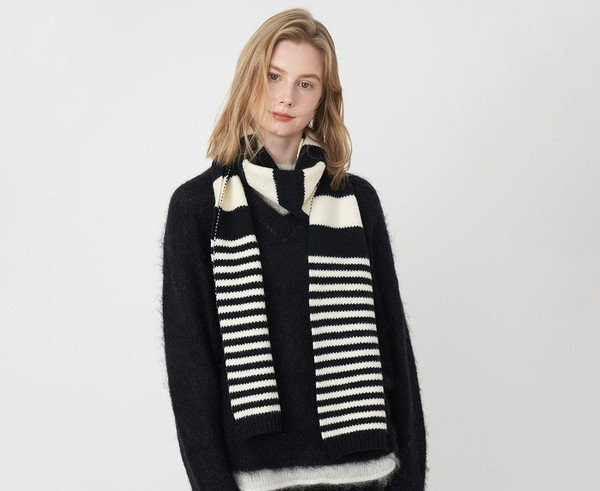 Uue mudeli naiste sall - kolmes värvitoonis