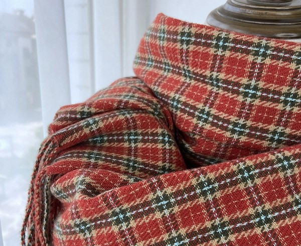 Γυναικείο καρό κασκόλ  με κρόσσια - μήκος 200 cm